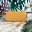 CHARLES & KEITH CLASSIC ZIP AROUND WALLET กระเป๋าเงินใบยาวซิปรอบ มีสายคล้องมีสีเข้ากระเป๋า 1 เส้น ใช้งานง่ายมากๆ คล้องมือก็เก๋ ด้านหน้าปั๊มโลโก้แบรนด์ เปิดปิดด้วยซิปรอบ ที่สายคล้องมือแต่งหมุดสีสวยเด่น ถอดสายได้ จุบัตรได้ 12 ใบ มีช่องซิปใส่เหรียญและช่องใส่