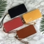 CHARLES & KEITH CLASSIC ZIP AROUND WALLET กระเป๋าเงินใบยาวซิปรอบ มีสายคล้องมีสีเข้ากระเป๋า 1 เส้น ใช้งานง่ายมากๆ คล้องมือก็เก๋ ด้านหน้าปั๊มโลโก้แบรนด์ เปิดปิดด้วยซิปรอบ ที่สายคล้องมือแต่งหมุดสีสวยเด่น ถอดสายได้ จุบัตรได้ 12 ใบ มีช่องซิปใส่เหรียญและช่องใส่