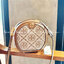 TORY BURCH T MONOGRAM JACQUARD CIRCLE BAG ((Large size)) พร้อมส่งที่ไทย สวยก่อนใครที่นี่! กระเป๋าจาก Tory burch รุ่นนี้มาในสไตล์ทรงวงกลม สุดคลาสสิค ดูคล่องตัวมากขึ้น วัสดุJacquardทอลายแบรนด์+ขอบหนังแท้ ได้ลงตัวสวยงามอยู่เหมือนเดิมค่ะ