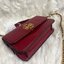 TORY BURCH BRITTEN MINI TOP HANDLE BAG พร้อมส่งที่ไทย กระเป๋าสะพาย Crossbody วัสดุหนังวัวแท้ การออกแบบเรียบง่าย ยังคงความหรูหราเอาไว้ มาพร้อมสายยาวโซ่อะไหล่ทองสลับหนัง ถอดออกได้ ตอบสนองการใช้งานได้ดี มีหูหิ้วด้านบนสามารถใช้งานได้ในหลายโอกาสค่ะ