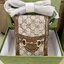 Gucci Horsebit 1955 Phone Bag with Strap กระเป๋าสะพาย กระเป๋าใส่โทรศัพท์ งานแฟชั่นคลาสสิก หนังผสมวัวแท้สีน้ำตาล อะไหล่สวย ดีไซต์สัญลักษณ์วงแหวนตามแบบฉบับ GG มาพร้อมกล่องแบรนด์และสายสะพายยาวที่สามารถปรับระดับได้ พร้อมส่งให้สะพาย สวยๆ กันแล้ววันนี้ ใบนี้ mu