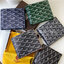 หนังแท้ GOYARD WALLET / GOYARD Victoire Bifold Wallet พร้อมส่งที่ไทย กระเป๋าสตางค์ผู้ชายใบสั้น พร้อมส่ง 6 สี พร้อมกล่องแบรนด์สวยหรูน่าใช้มากค่ะ อีกรุ่นที่ยอดขายไม่เคยตก 🤑🤑 ใบจริงดูผู้ดี ดูแพง!! ภายในมีช่องใส่บัตรได้เยอะ ใส่ธนบัตรได้ทุกใบ ห
