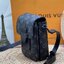 LV S-Lock Vertical wearable wallet / LV Phone bag Monogram Macassar coated canvas and black cowhide leather เกรดออริจินอล ใช้ได้ทั้งผู้หญิงผู้ชาย พร้อมส่งที่ไทย ภาพสินค้าถ่ายจากงานขายจริง ใช้งานต่างประเทศได้