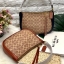 COACH SUTTON CROSSBODY IN SIGNATURE BAG กระเป๋าถือหรือสะพายไหล่ ทรงสวย วัสดุหนังแท้ เนื้อนิ่ม พร้อมพวงกุญแจหนัง เปิดปิดแบบซิป ภายในกว้าง ใส่ wallet ยาว และของใช้ได้เยอะ มีช่องเล็ก พร้อมสายสะพายยาวถอด ปรับได้ค่ะ Dont's miss!!