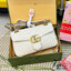 GUCCI GG Marmont shoulder bag กระเป๋าสะพายข้างรุ่นคลาสสิค สะพายขับผิว ดูแพง อัพลุคได้สบายๆ เปิด-ปิดด้วยตัวกดล็อคแน่นหนา ด้านหลังดีไซน์รูปหัวใจ