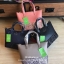 Kate Spade INA Greta Court Glitter Crossbody กระเป๋าถือหรือสะพายใบเล็ก วัสดุหนัง Saffiano สวยหรู ด้านหน้าประดับโลโก้สีทองสวย ก้นกระเป๋ามีดีเทลด้วยGlitter วิ้งๆดูหรู ภายในมีช่องซิปและช่องเล็ก สามารถใส่ ipad mini กระเป๋าสตางค์ใบยาวและของจุกจิกได้เยอะ มีหมุด