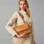 TORY BURCH Fleming Convertible Shoulder Bag ดีไซน์น่ารัก ดูแพงไม่เป็นรองใคร ใช้ได้ทั้งทั่วไปและออกงาน สาว ๆ คนไหนที่กำลังมองหากระเป๋าสะพายไหล่น่ารัก ๆ สักใบที่มีดีไซน์โดดเด่น สะดุดตาล่ะก็ไม่ควรพลาดกับ Collection นี้เลยค่ะ เพราะ Fleming นั้นเป็นรุ่นที่เรีย