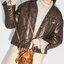 FENDI MON TRESOR MINI LEATHER BUCKET IN BROWN ทรงขนมจีบสุดฮิต! เปิดปิดด้วยตัวเปิดแบบรูด ภายในมีช่องใส่ของหลัก ใส่กระเป๋าสตางค์กลาง + มือถือได้ ทรงนี้กำลังมาแรงมาก อะไหล่ทอง มีสายให้สองแบบ ปรับเปลี่ยนลุคได้ง่าย พร้อมส่งที่ไทยราคาสุดคุ้มห้ามพลาดค่ะ!