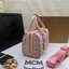 M.C.M ESSENTIAL BOSTON BAG IN VISETOS Small 23 Handbag มาพร้อมสายสปอร์ต กระเป๋าถือ/สะพายข้าง ทรงหมอน สวยโดดเด่น ทรงสวยยอดนิยม มาพร้อมพวงหนังห้อย และสายรัดเก็บหูจับ วัสดุหนังแคนวาสคุณภาพดี เปิด-ปิดด้วยซิป ภายในโล่งกว้าง ใส่ของได้เยอะ กระเป๋าสตางค์ โทรศัพท์