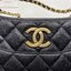 Chanel Hobo Bag / CHANEL Casual Style Leather Party Style กระเป๋าสะพายทรงสวยมากค่ะ รุ่นตามหา เป็น every look ได้หลายโอกาส อะไหล่ทองหรูหรา