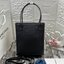 หนังแท้ BALENCIAGA XXS TOTE / Balenciaga shopping tote xxs พกกระเป๋าช้อปปิ้ง ไปทุกที่ในฤดูกาลนี้ ดีไซน์ที่ใช้ได้ทุกวันตั้งแต่หนังแบบมีเท็กซ์เจอร์ ภาพสินค้าถ่ายจากงานขายจริง ใช้งานต่างประเทศได้