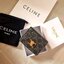 Celine triomphe compact wallet กระเป๋าสตางค์ดีไซน์สุดคลาสสิค วินเทจ เรียบง่ายแต่หรูหรา เป็นซิกเนเจอร์ด้วยดีไซน์อะไหล่สีทองย้อนยุค