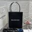 หนังแท้ BALENCIAGA XXS TOTE / Balenciaga shopping tote xxs พกกระเป๋าช้อปปิ้ง ไปทุกที่ในฤดูกาลนี้ ดีไซน์ที่ใช้ได้ทุกวันตั้งแต่หนังแบบมีเท็กซ์เจอร์ ภาพสินค้าถ่ายจากงานขายจริง ใช้งานต่างประเทศได้
