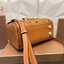M.C.M Tracy Satchel in Visetos **รอบราคาพิเศษ ต่ำกว่าทุน** กระเป๋าสะพายรุ่นยอดนิยมโดดเด่นด้วยเอกลักษณ์เฉพาะตัวหนังสีน้ำตาลคอนยัคพิมพ์ลายวิเซโต้ โมโนแกรม ในโทนสีและลวดลายคงเอกลักษณ์ แข็งแรงทนทานสะดวกใช้งาน