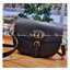 DIOR CD MEDIUM BOBBY BAG กระเป๋าสะพายข้างพรีเมี่ยมกิ๊ฟทรงสวย ดีไซน์ย้อนยุค เป็นเอกลักษณ์ไม่เหมือนใคร เปิด-ปิดด้วยกระดุมแม่เหล็ก ใช้งานง่าย อะไหล่ทองดูหรู ภายในเป็นช่องโล่ง มาพร้อมสายสะพาย crossbody ถอดออกได้ ปรับได้ จะถือเป็นคลัทช์ออกงานก็ได้ สะพายไปทำงาน