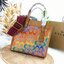 OUTLET 】COACH FIELD TOTE 22 IN RAINBOW SIGNATURE CANVAS(COACH C5142) ความสดใส พร้อมแจ้งเกิด สวยทุกฤดูกาลมากจริงๆ🌺 คอลเลคชั่น ที่ไม่ต้องพูดเยอะ//กระเป๋าทรงTOTE // ว้สดุหนังแคนวาส เก็บดีเทลด้วยหนังแท้ สวยเนียบ ด้วยลาย C signature สีรุ้ง🌈 มีส