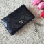 รุ่นที่ใครหลายคนรอคอย ❤️💚 CHANE VIP GIFT PURSE BAG กระเป๋าคล้องมือทรงมินิ จากงาน VIP GIFT แบรนด์ดังอย่าง CHANEL วัสดุหนัง PREMIUM PU สุดหรูเปิดปิดด้วยที่จับซิป LOGO อะไหล่เงิน ประดับโลโก้ ด้านในมีช่องใส่บัตรได้อีก3ช่อง มาพร้อมที่ใส่พวงกุญแจ