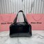 ORI หนังแท้ | Miu Miu Leather top-handle bag กระเป๋าสะพายทรง keepall เรียบแต่ฟาด หรูหราทุกองศา ใครเห็นก็ต้องเหลียว