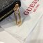 GUESS Women’s Small Wallet กระเป๋าสตางค์แบบสั้น อะไหล่ทอง ขนาดกะทัดรัดพกพาสะดวก ช่องใส่บัตรได้ถึง 6 ช่อง