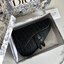 หนังแท้ DIOR SADDLE BELT BAG รุ่นสุดฮิต สามารถคาดอกสะพายข้างหรือคาดเอวก็ได้สามารถใช่งานได้ทั้งชาย/หญิง งานสวยมากพร้อมอุปกรณ์ครบชุด เกรดออริงานเทียบเท่าของแท้เลย กระเป๋ารุ่นยอดนิยมตามแบบฉบับแบรนด์ พร้อมส่งที่ไทย เกรดออริจินอลผ้าแจ๊คการ์ดและหนังแท้ ภาพสินค้