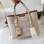 TORY BURCH small Perry canvas tote bag กระเป๋าคล้องแขนและสะพายไหล่ทรงโท้ท คอลเลคชั่นใหม่ล่าสุด สวยหรูลุคคุณนาย