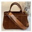 PRADA Suede Tote Bag กระเป๋าทรงโท้ทงานหนังกลับ สวยเด่นเป็นเอกลักษณ์มาก ดีไซน์เรียบแต่มากมีอยู่จริง สวยดูแพง ที่ไม่มีตอนนี้คือพลาด