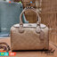 COACH F32203 MINI BENNETT SATCHEL IN SIGNATURE CANVAS กลับมาอีกครั้ง!! กับกระเป๋าทรงหมอนยอดฮิต 🥳 มีกี่สีก็ขายหมด วัสดุหนังแคนวาสเคลือบลาย ทรงสวยใช้งานได้ทุกโอกาส ภายในโล่งกว้างใส่ของได้เยอะ มีหูจับในตัว และสายสะพาย crossbody ปรับได้ตามตัว ใบนี้ไม่