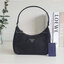 Best Seller!! รุ่นขายดีในตำนานค่ะ กับงานพรีเมี่ยมกิ้ฟท์ PRADA NYLON HANDBAGS ขนาดกะทัดรัด **อะไหล่เงิน วัสดุทำจากผ้าNylon อย่างหนา อยู่ทรง กันน้ำได้ หายห่วงคะ ด้านหน้ามีโลโก้แบรนด์ เปิดปิดด้วยซิป อะไหล่เงิน มาพร้อมสายหนัง saffiano ไม่สามารถถอดได้คะ ภายในบ