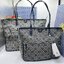 ORI หนังแท้ | Tory Burch T Monogram zip tote bag กระเป๋าทรงโท้ทใบใหญ่ทรงกว้างพร้อมใบเล็กเข้าเซ็ท งานผ้าแจ็คการ์ดตัดขอบหนัง เดอะเบสท์ เซลเลอร์!! ที่สุดของไอเท็มยอดฮิตติดอันดับ ขายดี ขายได้ตลอด ลายโมโนแกรมสุดคลาสสิค สาวๆว่าต้องมีติดบ้านจริงๆน้า