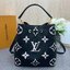 ORI หนังแท้ | LV NeoNoe MM Bucket bag Monogram Flower กระเป๋าสะพายทรงบัคเก็ต ลาย Monogram Flower โดดเด่นเพิ่มสไตล์ มีเสน่ห์ชวนหลงใหล