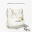 CHANEL 22 LEATHER HANDBAG พร้อมส่ง 2 สี ทรงยอดฮิตในปี 2023 กระเป๋าหิ้วหรือคล้องไหล่ได้ หนังอย่างดี หนังนิ่มมากๆ ยืดยุ่นได้ดีมีความทนทาน