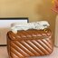 VIP GIFTbag 】GUCCI GG Marmont small brown leather shoulder bag ราคานี้หนังแท้คือคุ้มมากเลยค่าสาวๆ ต้องจัดแล้วน้าา ยกระดับความหรูให้กับตัวเองกันหน่อย ด้วยกระเป๋ารุ่นนี้!! ครอสบอดี้ที่ดีไซน์หรู อัพเลเวล ในราคาที่จับต้องได้ พร้อมเสิร์ฟความสวยตรงถึงบ้านแล้วจ้