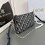 DIOR 30 Montaigne Dior Midi Mini Bag Blue Dior Oblique Jacquard กระเป๋าถือ/สะพายคอลใหม่ล่าสุด ดีไซน์หรูหรา รูปทรงใช้งานง่าย ได้ทั้งงานกลางวันและกลางคืน สวยหรู ดูดี มีระดับ