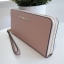 Best seller! งานขายดี รุ่นใหม่คะ Michael kors saffiano Wallet กระเป๋าสตางค์ใบยาว หนัง Saffiano ซิปรอบ สวยหรู มาก อะไหล่ปั้มโลโก้แบรนด์ ด้านในมีช่องใส่บัตร เยอะม้ากกก อีกด้านมีช่องแบงค์+ซิปใส่เหรียญ จุของได้เยอะจริงๆคะ ใส่ iphone 6+ ได้ สวยหรูดูดี อุปกรณ์ค