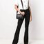 M.C.M KLASSIK CROSSBODY BAG อีกหนึ่งสีอมตะตลอดกาล !! เมนอินแบล็ค!! สาวกเอ็มซีเอ็มต้องมีน้า!! หนุ่มๆเค้าสะพายกัน!! กระเป๋าสะพายข้างทรงครอสบอดี้ ที่ดาราใช้กันเพียบ!! รุ่นนี้หนุ่มๆสะพายหรือสาวๆก็สะพายได้น้า ขนาดกำลังดี วัสดุหนังแคนวาสคุณภาพดี มีช่องหลั