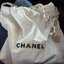 CHANEL 22 LEATHER HANDBAG พร้อมส่ง 2 สี ทรงยอดฮิตในปี 2023 กระเป๋าหิ้วหรือคล้องไหล่ได้ หนังอย่างดี หนังนิ่มมากๆ ยืดยุ่นได้ดีมีความทนทาน