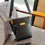 Large TORY BURCH LEE RADZIWILL PEBBIED BAG ((139014)) เป็นรุ่นที่สวย หรู น่าใช้มากๆค่ะ! ลุคหรูดูดีมากๆ กับกระเป๋าสะพายข้างจากTB ใบใหญ่
