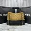 ORI หนังแท้ | CHANEL Shopping Bag 25A Suede Bag กระเป๋าช้อปปิ้งทรงโท้ท งานหนังเต็มใบสีดำสุดคลาสสิค ในคอล Métiers Dart 2024/25 ดีไซน์ใหม่หนังกำมะหยี่โทนน้ำตาล ใช้งานง่าย สวยหรูดูแพง