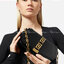 Versace Small Greca Goddess leather shoulder bag สัมผัสกระเป๋าสุดไอคอนิกอย่าง “Greca Goddess” พร้อมลวดลายที่สะท้อนตัวตนในรูปแบบใหม่ของ Versace ที่บอกเล่าเรื่องราวฉบับใหม่ของเเบรนด์ได้อย่างน่าหลงใหล