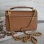TORY BURCH BRITTEN MINI TOP HANDLE BAG พร้อมส่งที่ไทย กระเป๋าสะพาย Crossbody วัสดุหนังวัวแท้ การออกแบบเรียบง่าย ยังคงความหรูหราเอาไว้ มาพร้อมสายยาวโซ่อะไหล่ทองสลับหนัง ถอดออกได้ ตอบสนองการใช้งานได้ดี มีหูหิ้วด้านบนสามารถใช้งานได้ในหลายโอกาสค่ะ