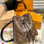 LV Neonoe Monogram Canvas Luxury Leather Handbag / LV Bucket Bag 9" พร้อมส่ง 3 สี กระเป๋าสะพายทรงบัคเก็ตโดดเด่นและเป็นเอกลักษณ์ด้วยการตกแต่งลายพิมพ์เฉพาะ อีกหนึ่งรุ่นท็อปฮิต ที่ไม่มีไม่ได้จริงๆ