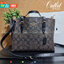 COACH C4250 MOLLIE TOTE 25 IN SIGNATURE CANVAS น้องมาแล้วจ้าาา ใหม่ล่าสุด กระเป๋าโท้ทไซส์เล็กที่สาวๆตามหา ดีไซน์คลาสสิคเหมือนเดิม เพิ่มเติมคือสะดวกขึ้นเยอะ!! ย่อส่วนมาจากใบใหญ่เป๊ะๆ น่ารักน่าใช้มากๆ วัสดุหนังแคนวาสเคลือบลาย ภายในโล่งกว้าง มีช่องซิปกลางใส่