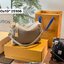 LV Side Trunk MM Leather Bag กระเป๋าสะพายทรงกล่องคลาสสิกทันสมัยมีสไตล์ รุ่นใหม่หนังเรียบสวยสุดไอคอนิก พร้อมตอบรับได้ทุกลุค ทุกสไตล์ -- [รับตัวแทนกระเป๋า]