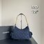 CHANEL 25C Hobo Bag ใหม่ล่าสุดก่อนใคร กับกระเป๋าสะพายทรงโฮโบรูปทรงสวยคลาสสิค ใช้งานได้ง่าย ทุกลุค ทุกสไตล์