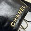 Chanel 22 Mini Handbag With Pearl Chain กระเป๋าทรงโท้ท เกรดออริ สลับแท้ 1:1 ใช้งานต่างประเทศได้