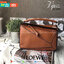 LOEWE CROSSBODY BAG VIP GIFT WITH PURCHASE GWP (**Size M**) กระเป๋าถือหรือสะพาย Limited จาก LOEWE PERFUME DUTY FREE วัสดุ Calfskin หนังแท้หนังสวยอยู่ทรงขนาดกำลังดีน้ำหนักเบา เปิดปิดด้วยซิป ภายในโล่งกว้างสามารถใส่กระเป๋าสตางค์ มือถือ ของใช้ได้เยอะ ด้านหลัง