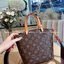 VIP 】LV Louis Vuitton mini tote bag กระเป๋าสะพายลายโมโนแกรม ทรง tote สุดฮิต มาพร้อมสายยาว2เส้น เอาใจสายคุณหนู ไซส์กำลังสวย น่ารักน่าใช้มากๆ ฟังก์ชั่นการใช้งานสะดวกที่สุด สวยละมุน ภายในกระเป๋าเป็นช่องโล่ง ใส่ของสำคัญได้ครบครันไม่ต้องห่วง!! จะสะพายข้างชิลๆ 