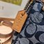 COACH NOLITA 19 IN SIGNATURE CHAMBRAY CH149 พร้อมส่ง คอลเลคชั่นใหม่ น่ารักน่าใช้ ในสไตล์คลาสสิค กระเป๋าทรงพอชขนาดมินิ ที่สามารถสะพายไหล่ และกึ่งคล้องมือใช้ได้ 2 สไตล์