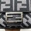 Fendi Baguette FF Tapestry Fabric Bag 26cm เกรดออริจินอล กระเป๋าทรง Baguette ลวดลาย FF สไตล์วินเทจ สามารถถือด้วยมือหรือสะพายไหล่หรือสะพายข้างด้วยที่จับหนังและสายสะพายไหล่ ทั้งสองแบบถอดออกได้ สวยหรู ใบนี้ไม่ควรพลาดค่า