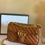 VIP GIFTbag 】GUCCI GG Marmont small brown leather shoulder bag ราคานี้หนังแท้คือคุ้มมากเลยค่าสาวๆ ต้องจัดแล้วน้าา ยกระดับความหรูให้กับตัวเองกันหน่อย ด้วยกระเป๋ารุ่นนี้!! ครอสบอดี้ที่ดีไซน์หรู อัพเลเวล ในราคาที่จับต้องได้ พร้อมเสิร์ฟความสวยตรงถึงบ้านแล้วจ้